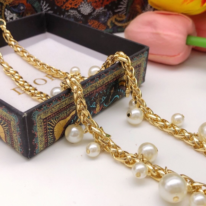 chr1st1an D10r necklaces